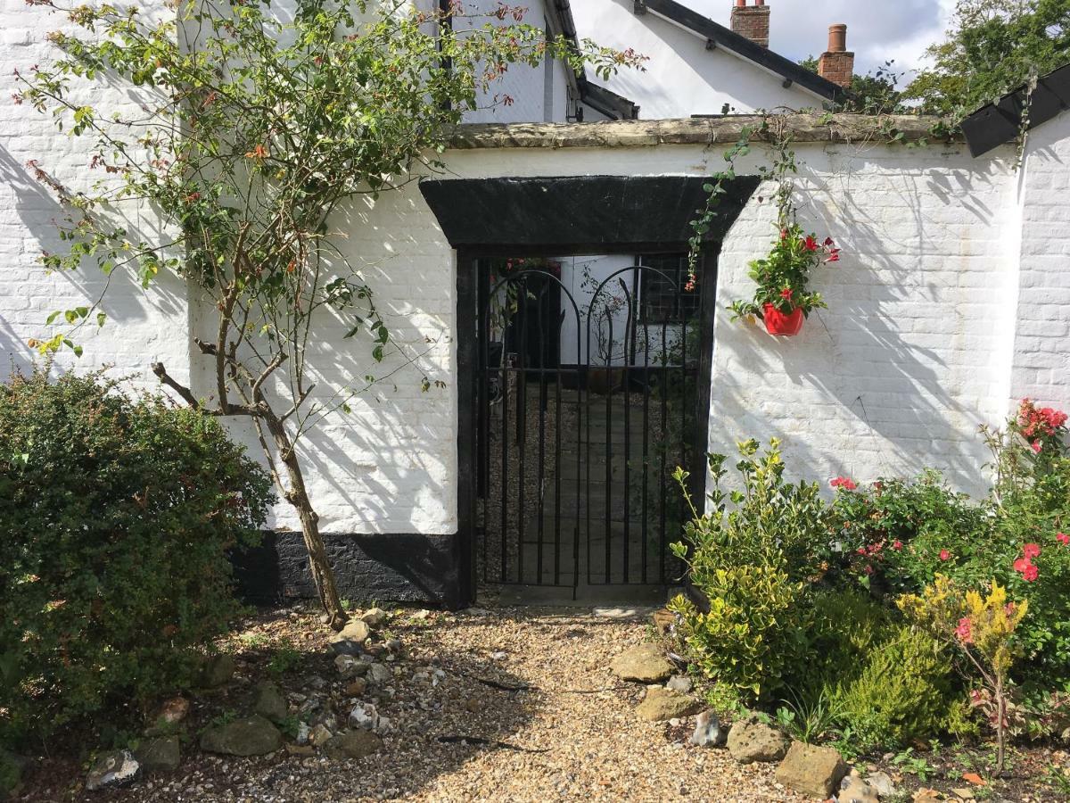 Old Rectory - Scoulton Apartment Great Ellingham Luaran gambar